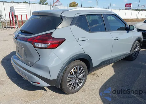 2021 Nissan Kicks Sv Xtronic Cvt из США, поврежденный, VIN 3N1CP5CV7ML559229